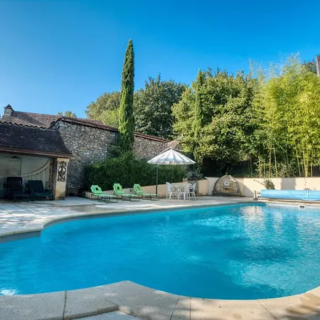 Périgourdin Grande Piscine Saint-Andre-d'Allas